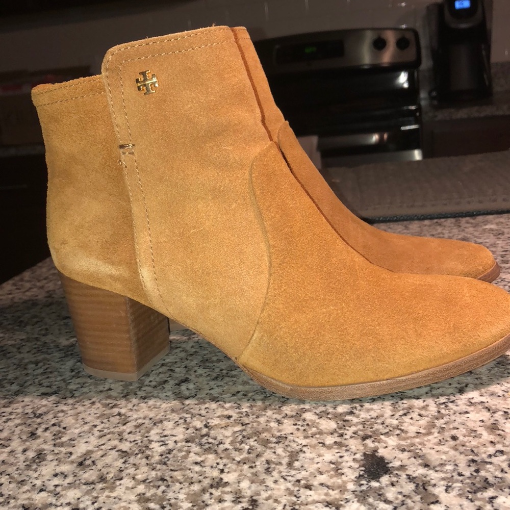 Lightly worn Tory Burch booties